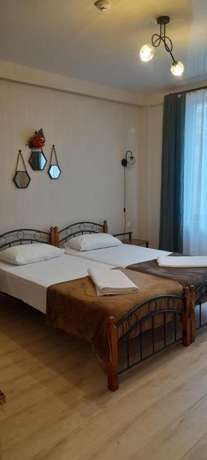 Hotel Chogo à Koutaïssi Extérieur photo